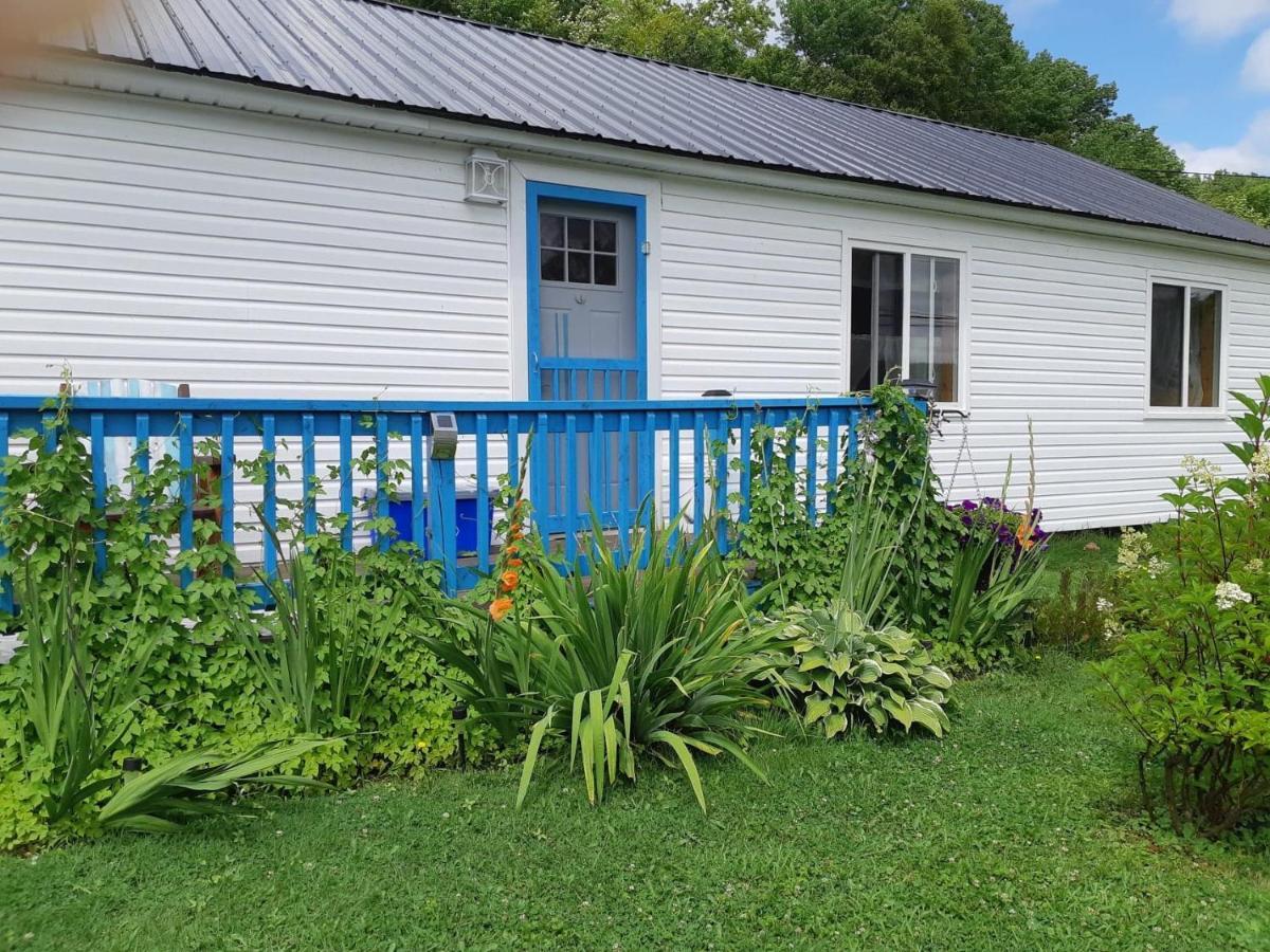 Big Axe Bed & Breakfast *